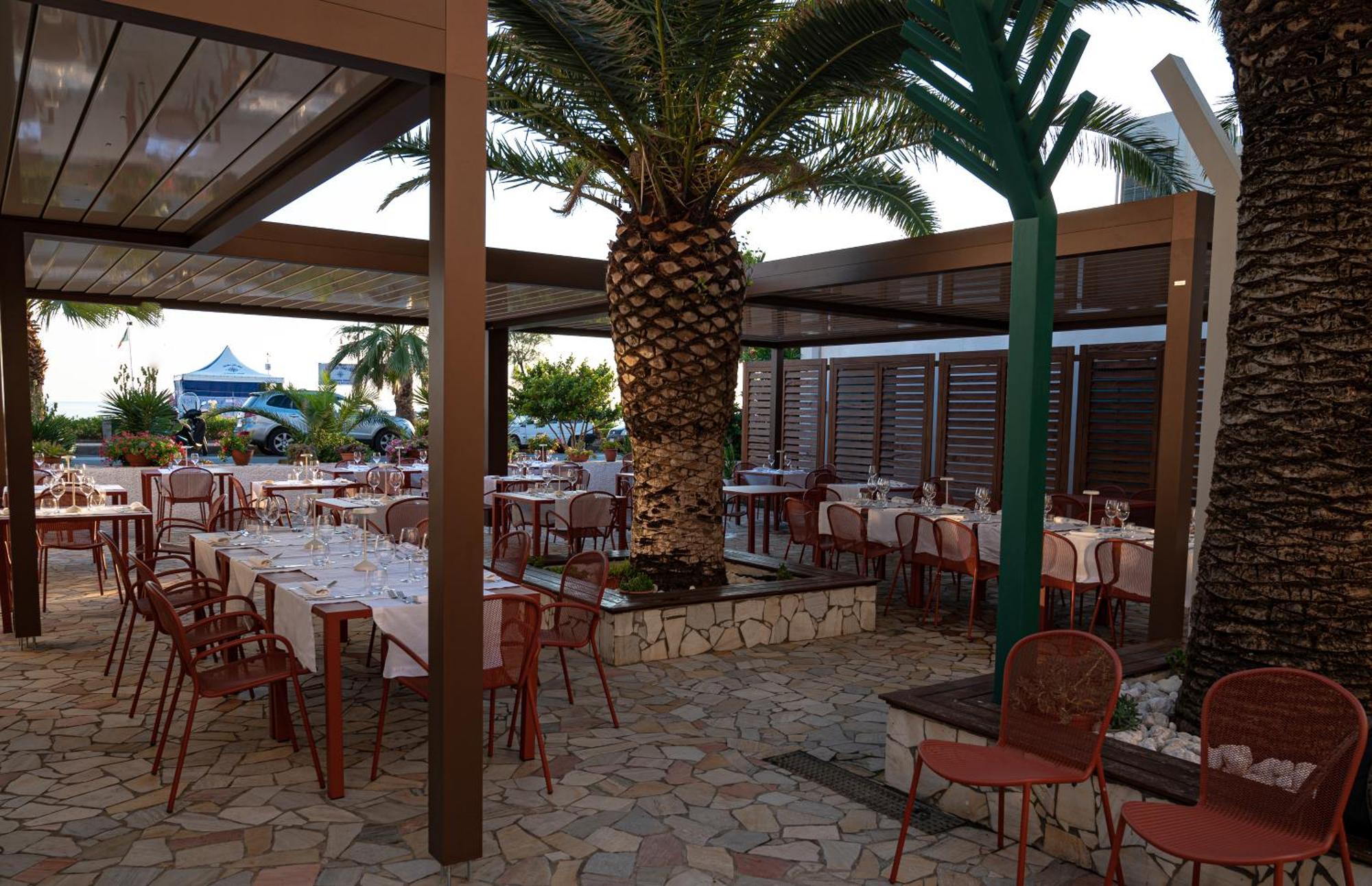 Hotel Garden Praia a Mare Esterno foto
