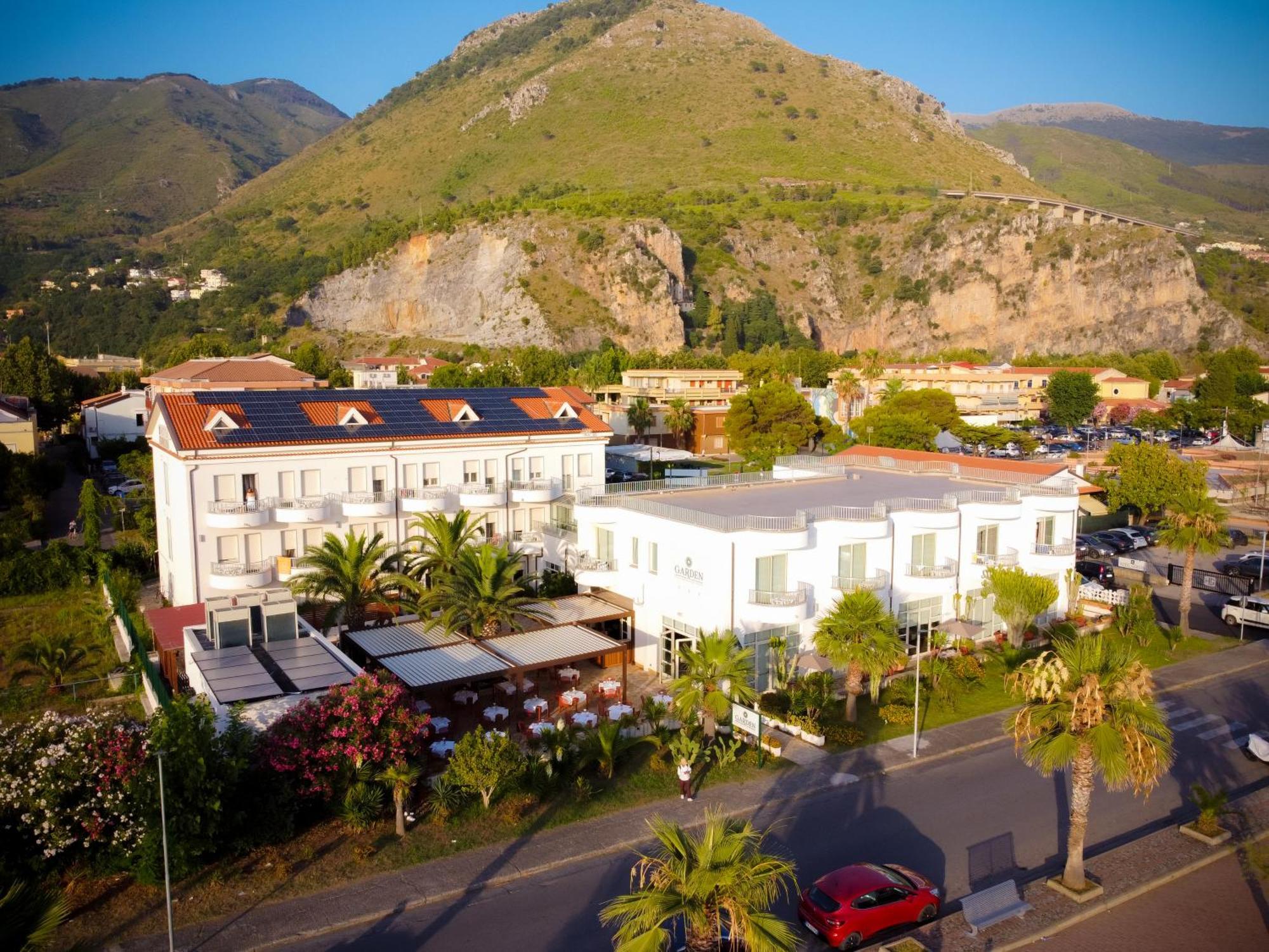 Hotel Garden Praia a Mare Esterno foto