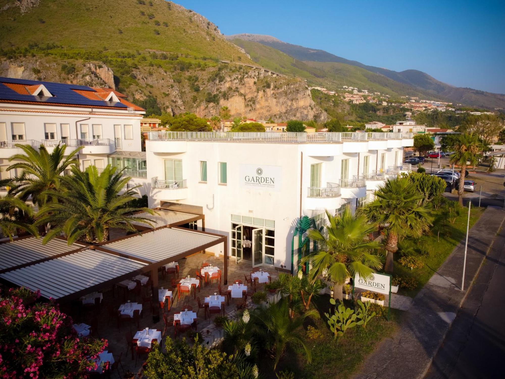 Hotel Garden Praia a Mare Esterno foto